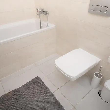 Raday Premium With Ac Apartment
